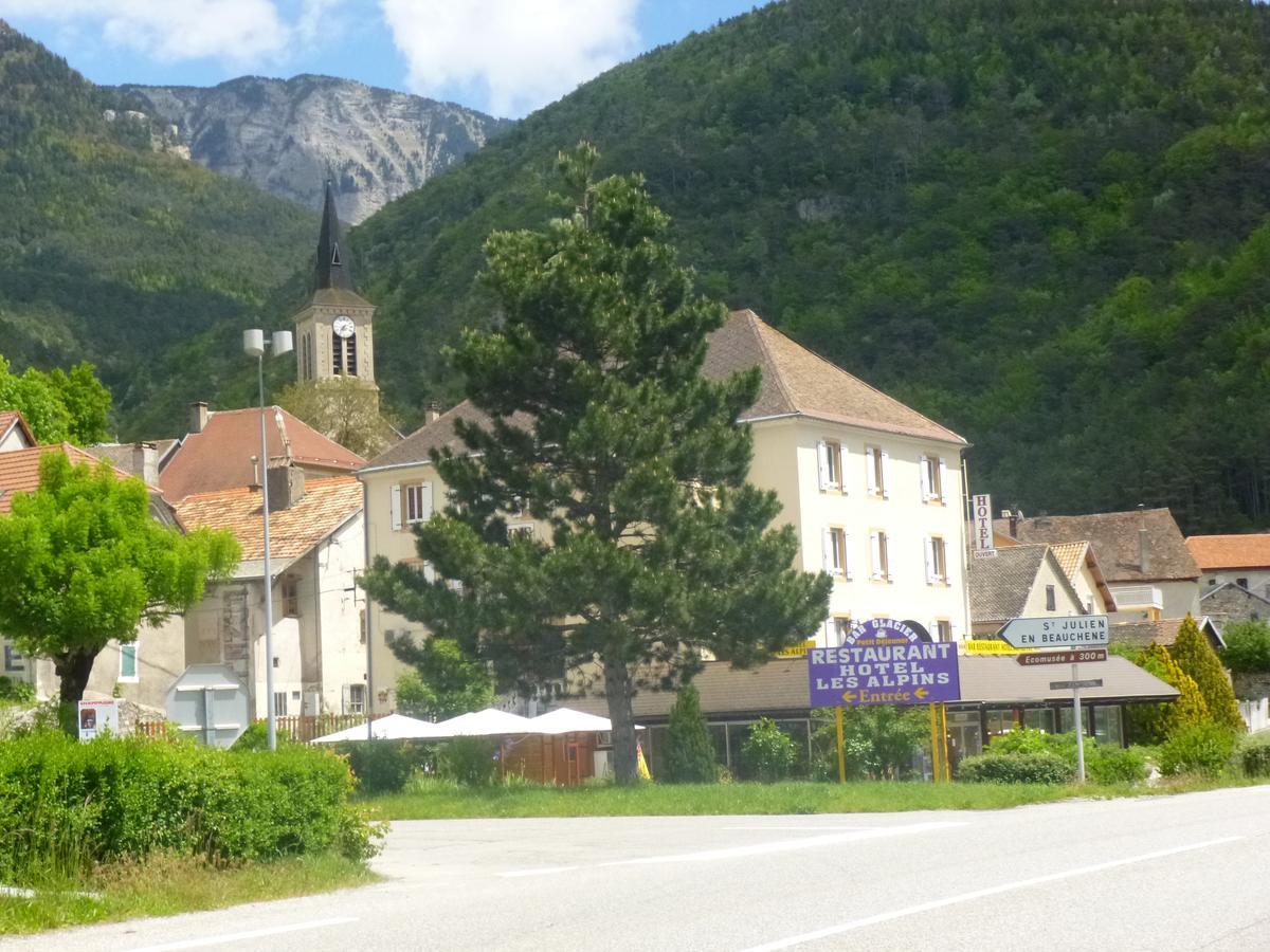 Hotel Restaurant Les Alpins Saint-Julien-en-Beauchêne Zewnętrze zdjęcie